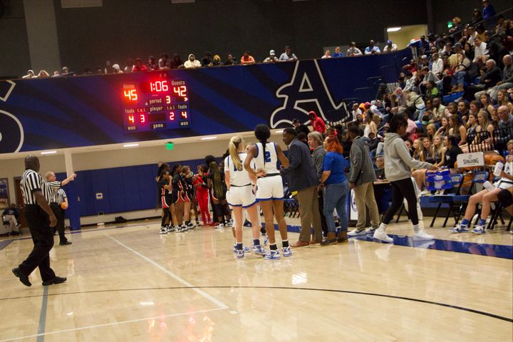 Auburn High basketball teams' seasons end abruptly in playoffs